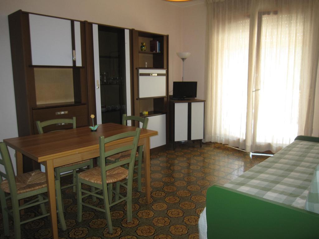Appartamento A Mare Grado Esterno foto
